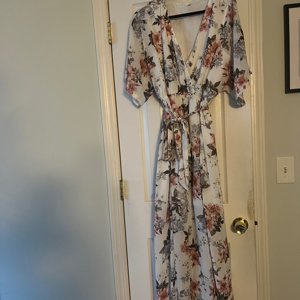 Amazon White Floral Maxi Dress